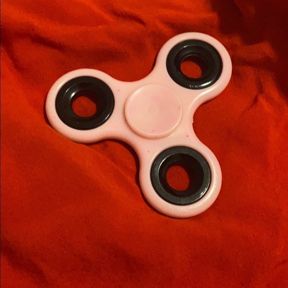 Fidget spinner